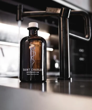 Apotheker Gin von Saint Charles